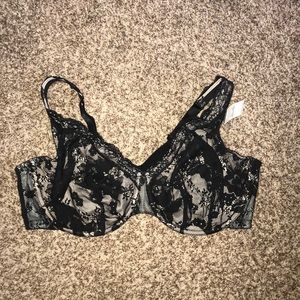 Black Bold Lace Full-Coverage Bra, size 44DD